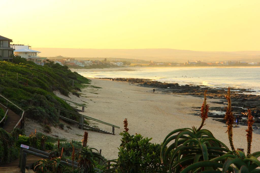 Beach House Jeffreys Bay Bagian luar foto