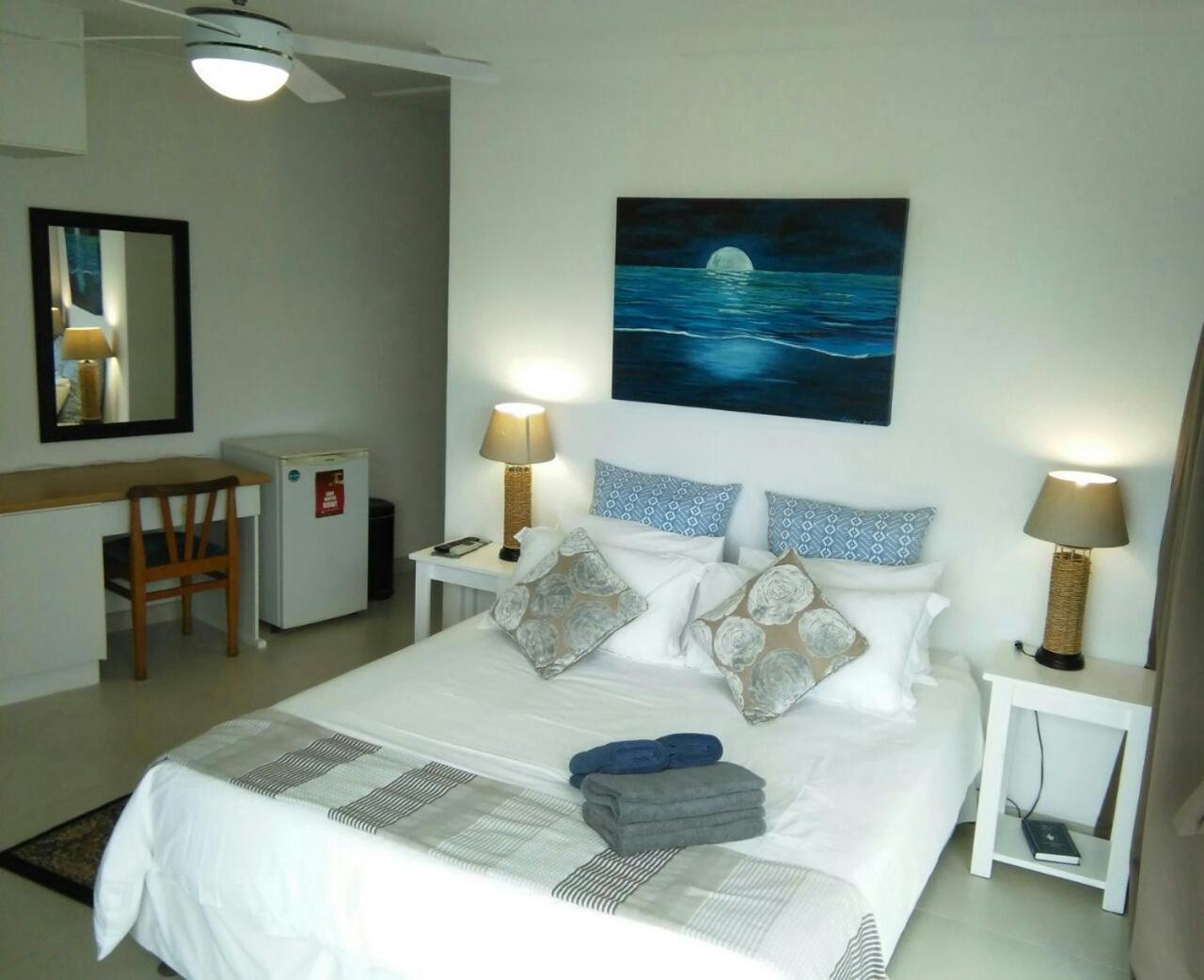 Beach House Jeffreys Bay Bagian luar foto
